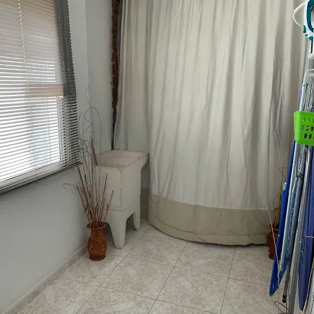 דירה Apartamento Covelo או גרובה