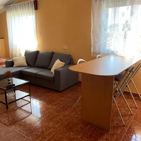Apartamento Covelo דירה או גרובה